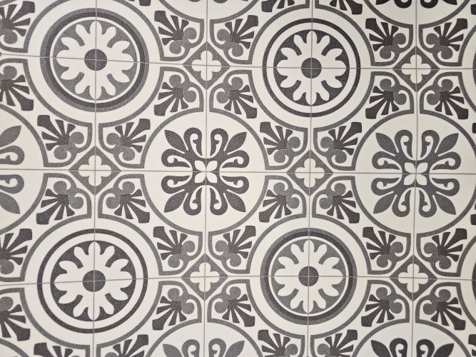 Black and White Motif 2m